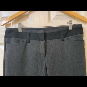 Express editor size 4 gray w black details